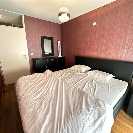 Coastal In Nieuwpoort, Cleaning Included
