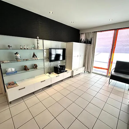 Coastal In Nieuwpoort, Cleaning Included *